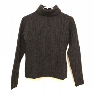 Banana Republic wool turtleneck sweater